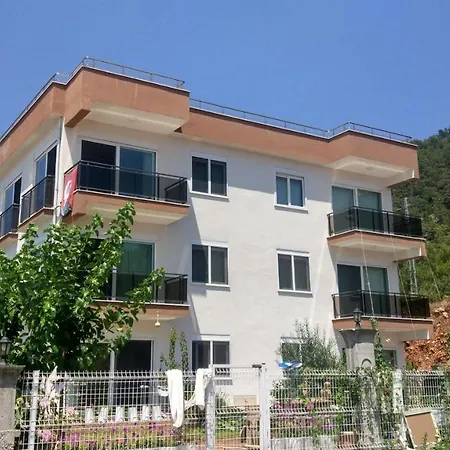 מלון דירות Begonvilla Homes Karaoez 4*