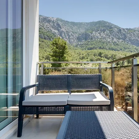 Begonvilla Homes Karaoez Hotel de apartamente 4*