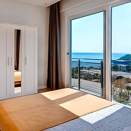 Aparthotel Begonvilla Homes 4*